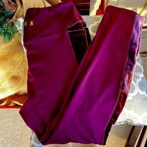 Victoria’s Secret Pink Cozy Leggings